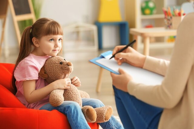 چرا باید والدین و معلمان علم روانشناسی کودک و نوجوان را بدانند ؟ ⋆ دکتر کلینیک